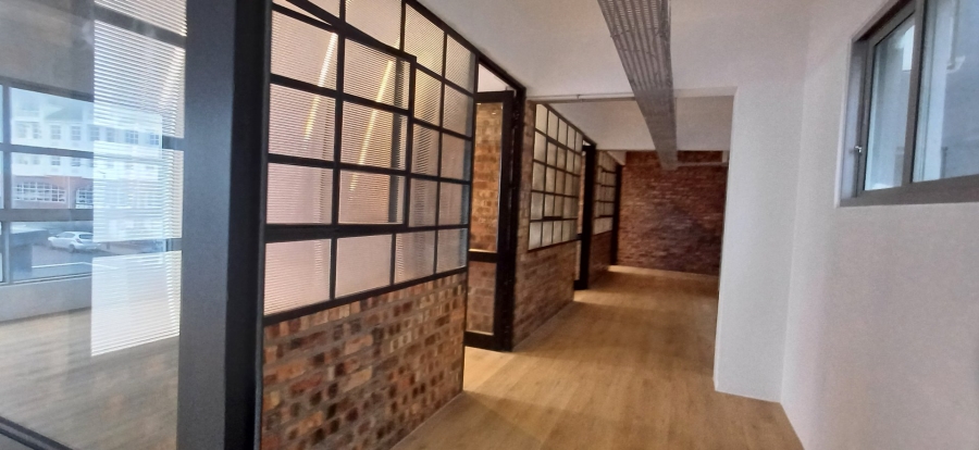 To Let commercial Property for Rent in Gardens Western Cape